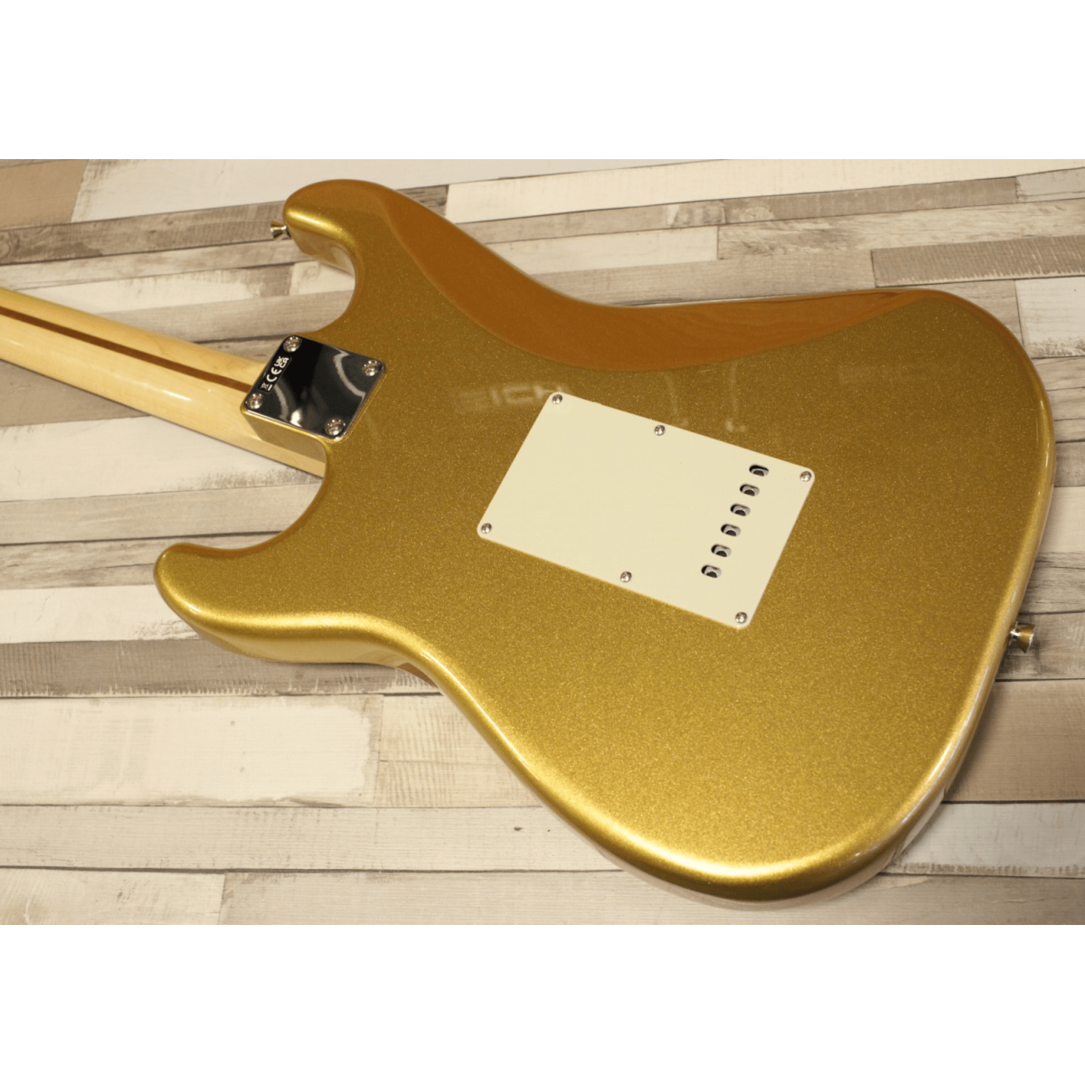 Fender FSR Made in Japan Hybrid II Stratocaster RW Mystic Aztec